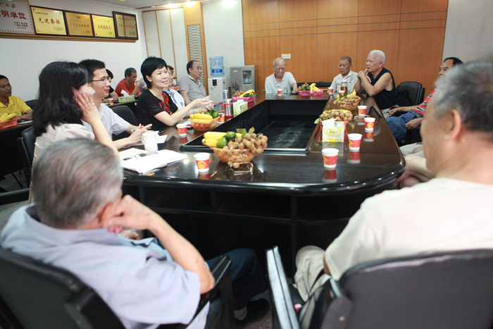 集团公司举行庆“八一”建军节茶话会