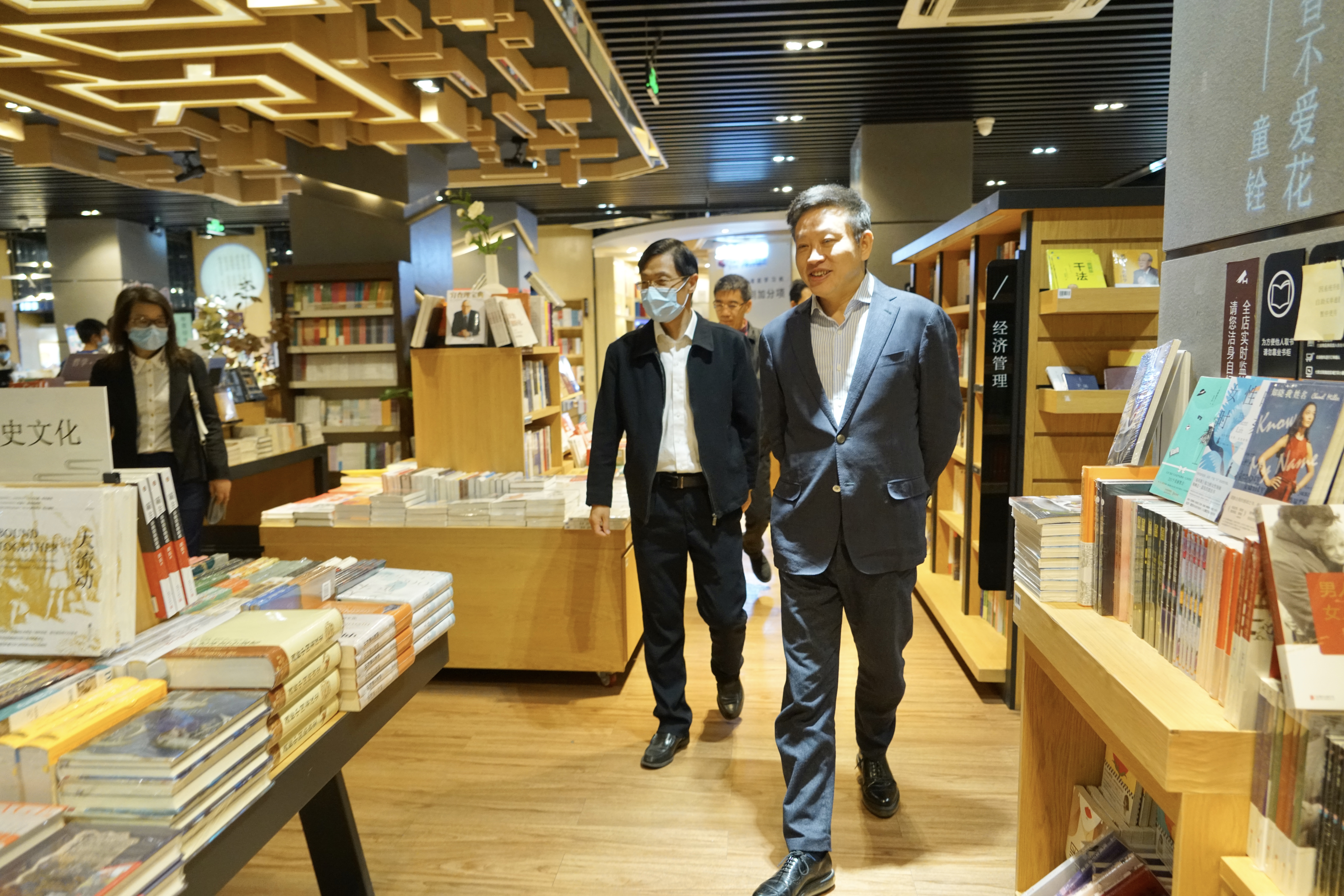 微信图片_20210129225850.jpg