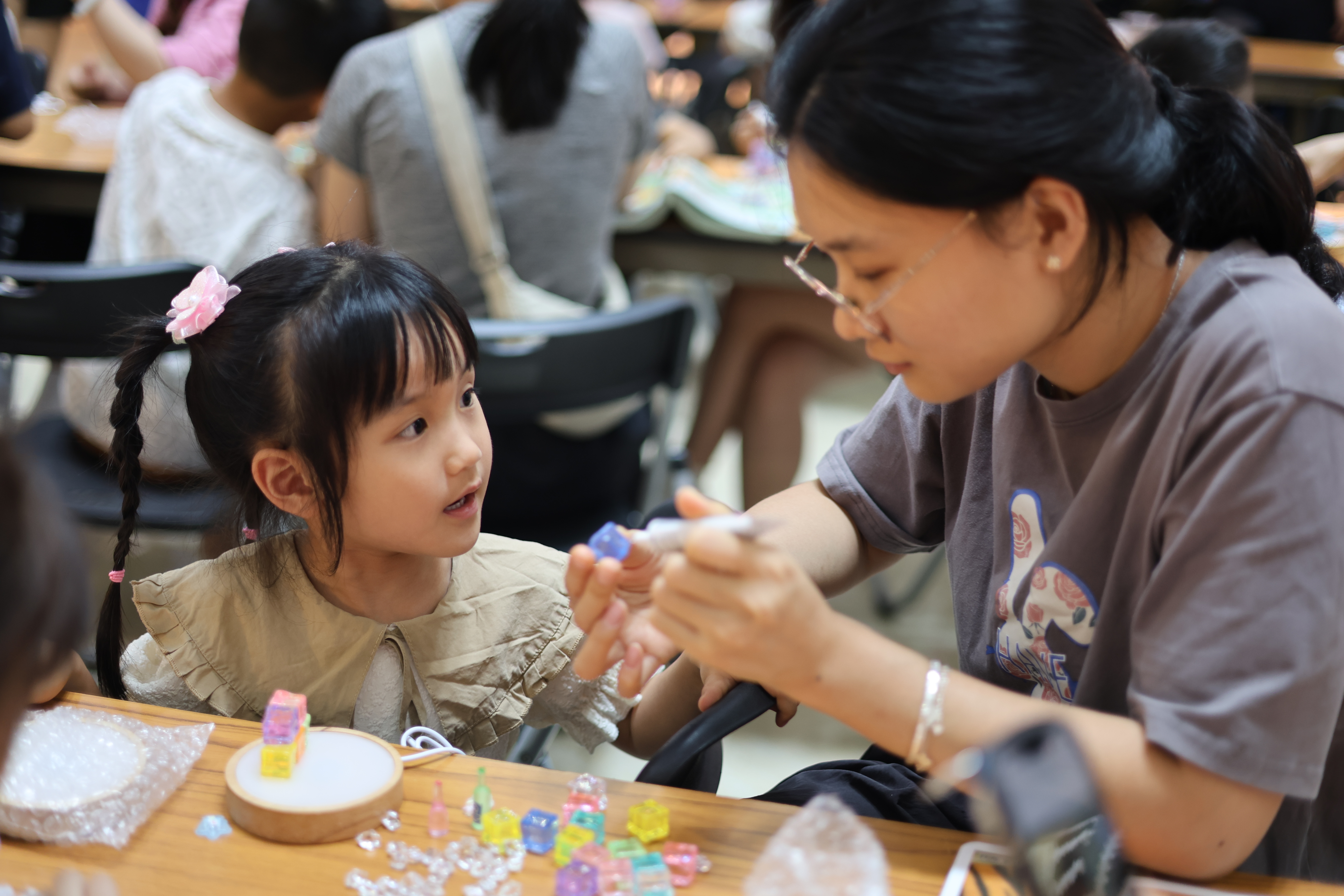 2-电力科普，小夜灯点亮科学梦.jpg